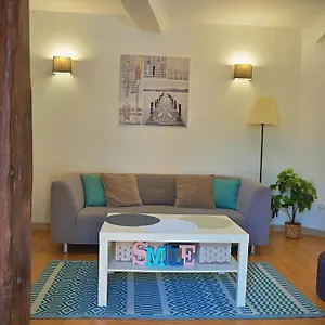 https://maison-de-village-la-clmaline.fr-provencehotel.com