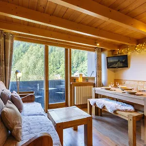 https://residence-grand-roc-campanules-202.hotels-rhonealpes.com